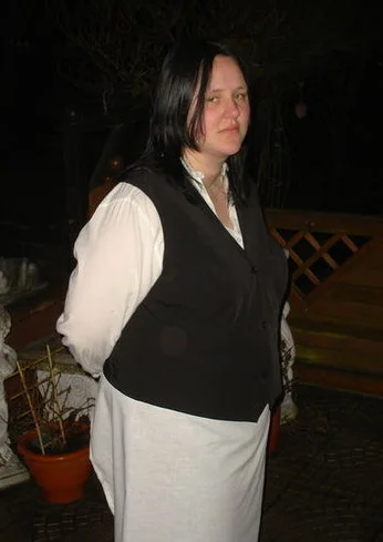 Cosplay-Cover: Takashi Morinozuka (long hair) (kellner dress)