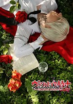 Cosplay-Cover: Zero Kiryu (black & white)