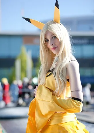 Cosplay-Cover: Pikachu [Gijinka]