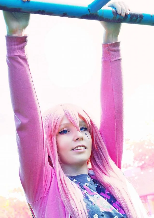 Cosplay-Cover: Luka Megurine {Matryoshka} 骸コスプレ