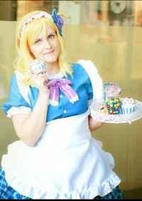 Cosplay-Cover: Mari Ohara [Valentine unidolized]