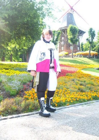 Cosplay-Cover: NAO [Alice in Wonderfilm]