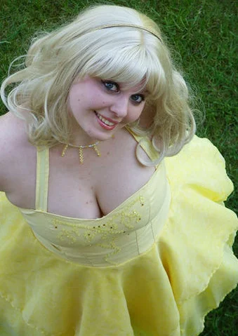 Cosplay-Cover: Glinda (One short day outfit)