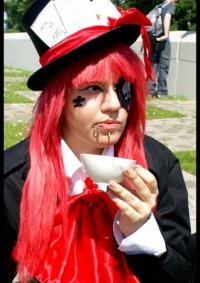 Cosplay-Cover: Mad Hatter「Red Mad Tea Party ☆」