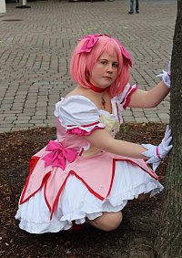 Cosplay-Cover: Kaname Madoka