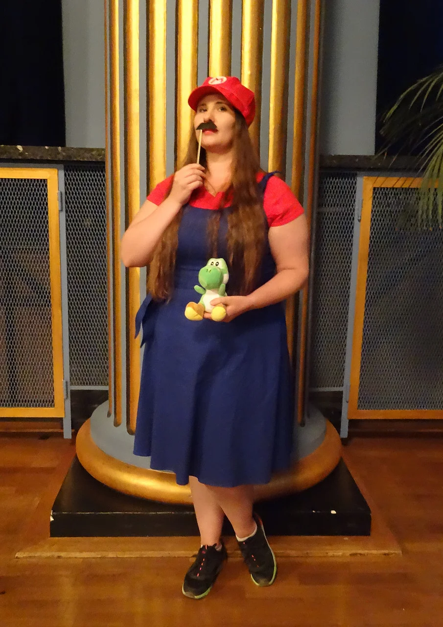 Cosplay-Cover: Mario: Genderbend