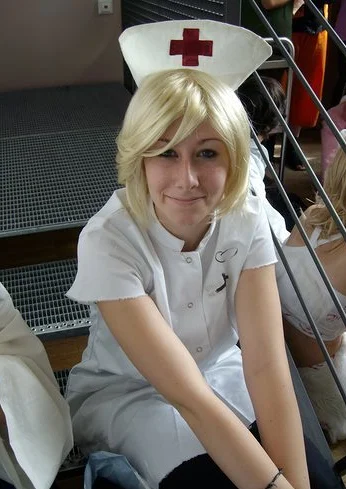 Cosplay-Cover: Krankenschwester der Hokage