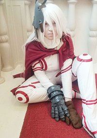 Cosplay-Cover: Shiro as the Wretched Egg