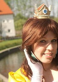 Cosplay-Cover: Prinzessin Daisy - [Smash Bros Brawl]