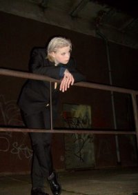 Cosplay-Cover: Vergil Business