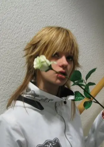 Cosplay-Cover: Uruha [Black Moral]