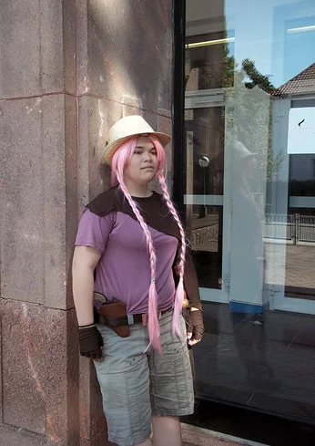 Cosplay-Cover: Abenteuerin Miru