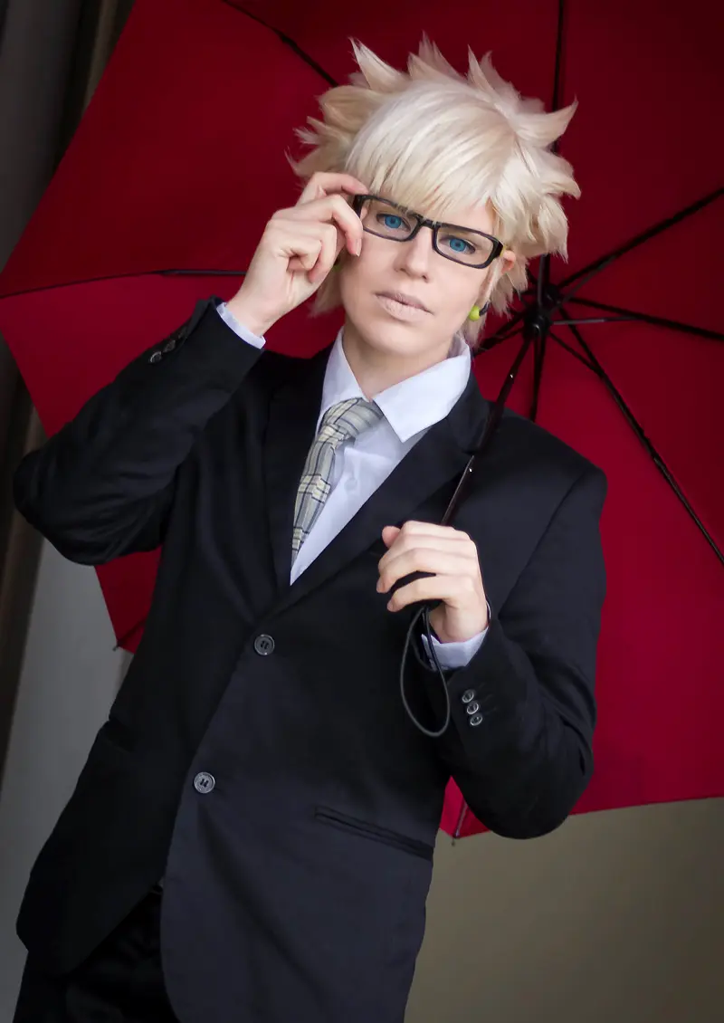 Cosplay-Cover: Virus