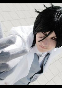 Cosplay-Cover: Sebastian Michaelis (white calendar outfit)