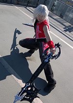 Cosplay-Cover: Riku / Valor Drive Form