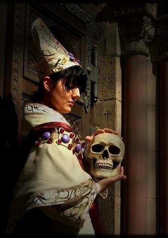Cosplay-Cover: Seishiro (Artbook Papstversion)