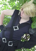 Cosplay-Cover: Cloud Strife (Advent Children)