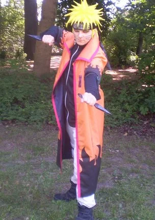 Cosplay-Cover: Naruto (als 6. Hokage)