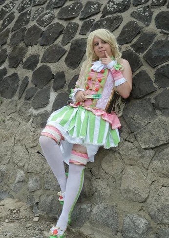 Cosplay-Cover: Anri (Childhood-Ver.)