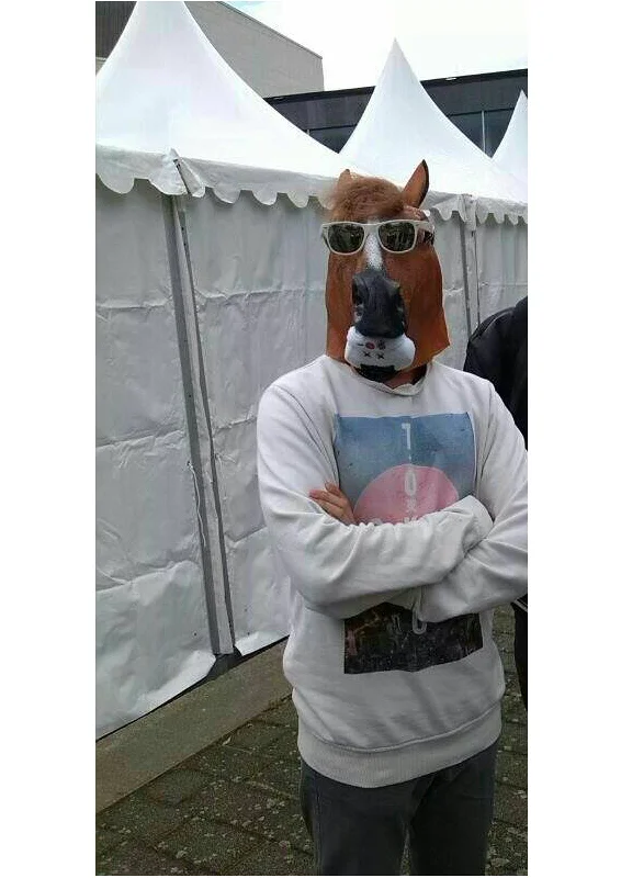 Cosplay-Cover: Horse Man