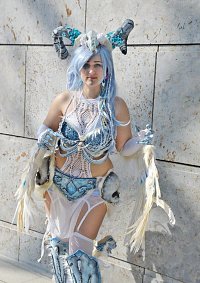 Cosplay-Cover: Bone Dancer Dragon