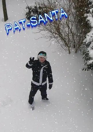 Cosplay-Cover: Pat-Santa