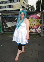 Cosplay-Cover: Miku Hatsune (Camelia Version)