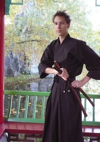 Cosplay-Cover: Pseudo-Cosplay