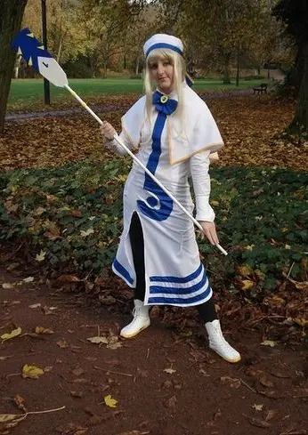 Cosplay-Cover: Alicia Florence
