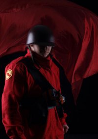 Cosplay-Cover: Soldier (Team RED)