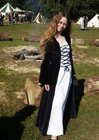 Cosplay-Cover: Mittelalterliche Lady