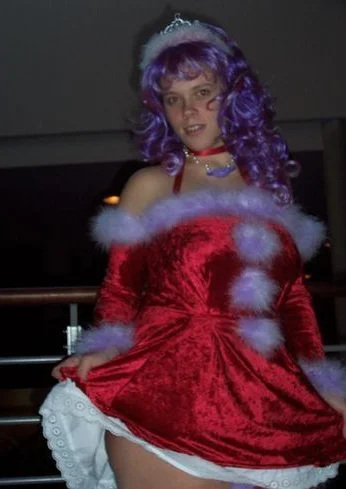 Cosplay-Cover: Caren Weihnachtsedition