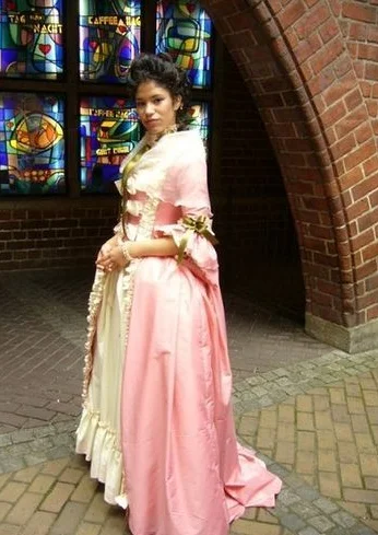 Cosplay-Cover: Robe a la Francaise