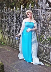 Cosplay-Cover: Elsa / Frozen /