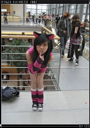 Cosplay-Cover: Grinsekatze