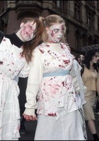 Cosplay-Cover: Zombiesisters (tall one) XD