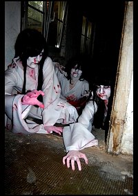 Cosplay-Cover: Zombie [Kimono]