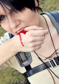 Cosplay-Cover: Eren Yeager [Scouting Legion]