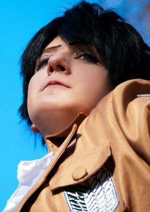 Cosplay-Cover: Rivaille Ackermann - Scouting Legion