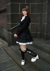 Cosplay-Cover: Black 'n'  White laced Dress(1st time Lolita)