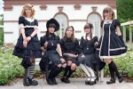 Cosplay-Cover: Black Bonnet Lolita