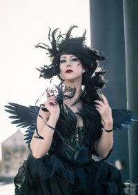 Cosplay-Cover: Nebelkrähe (Myth)