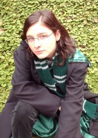 Cosplay-Cover: Slytherin Schülerin