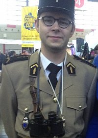 Cosplay-Cover: Lucien Fougasse (Louis de Funès / Genardme-Reihe)