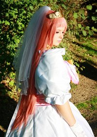 Cosplay-Cover: Wedding Peach