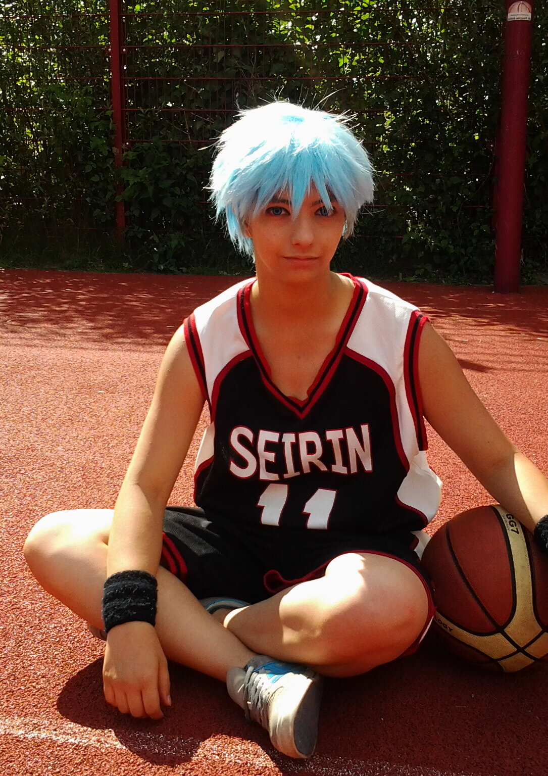 Cosplay-Cover: Kuroko Tetsuya (Seirin Schwarz)