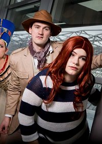 Cosplay-Cover: Amelia Pond (dinosaurs on a spaceship)