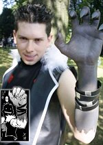 Cosplay-Cover: Greed [mit Ultimate Shield-Klauen]