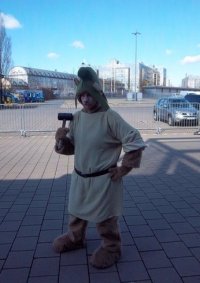 Cosplay-Cover: Gruffi (Disneys Gummibärenbande)