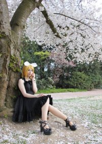 Cosplay-Cover: Kagamine Rin Magnet (halbes cos xD)